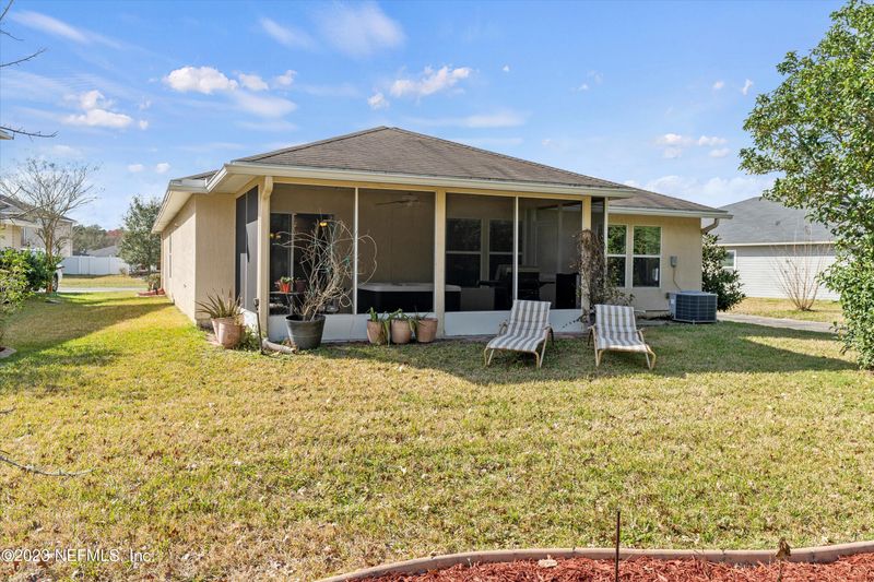 7447 Westland Oaks Dr, Jacksonville, FL 32244