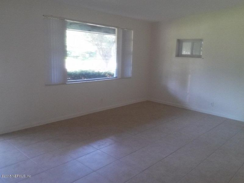 7453 Arble Dr, Jacksonville, FL 32211