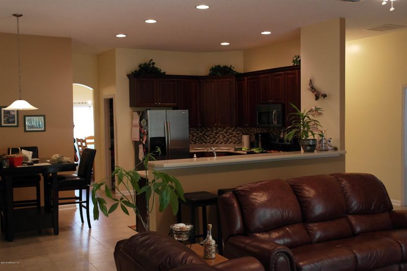 746 Chestwood Chase Dr, Orange Park, FL 32065