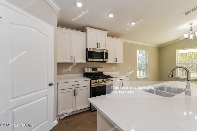 746 Shetland Dr, St Johns, FL 32259