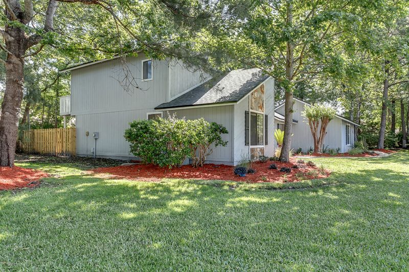 747 Duart Ln, Orange Park, FL 32073