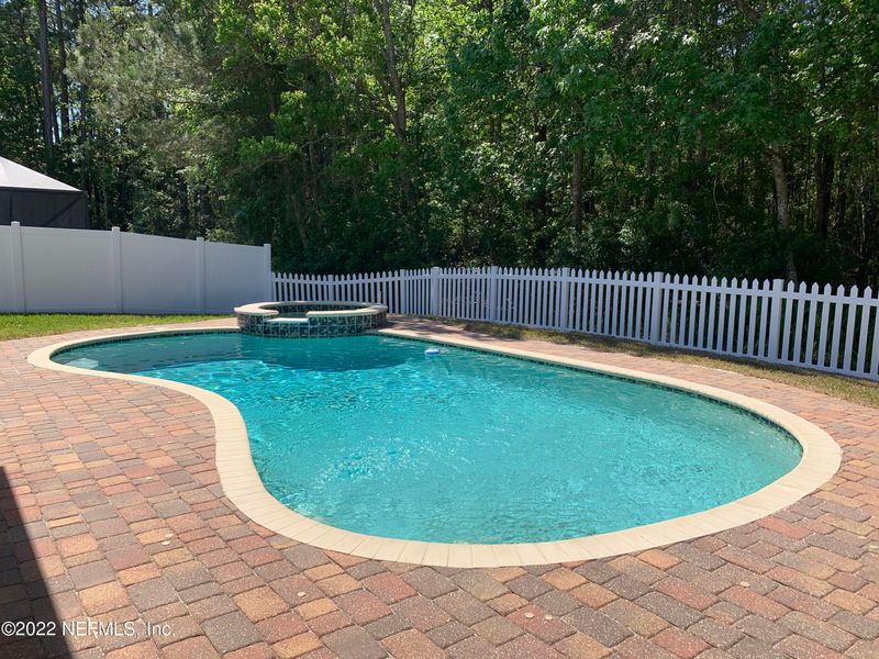 748 Grand Parke Dr, Jacksonville, FL 32259