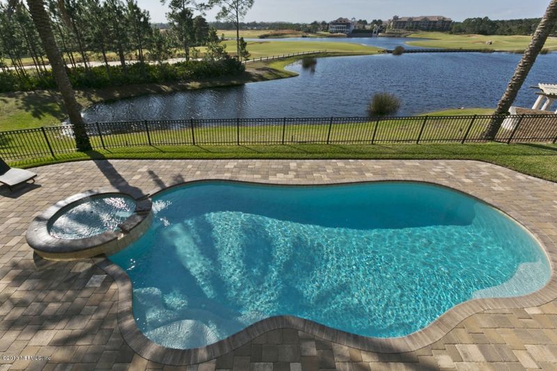 748 Promenade Pointe Dr, St Augustine, FL 32095