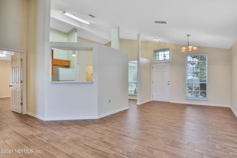 748 S Lilac Loop, St Johns, FL 32259