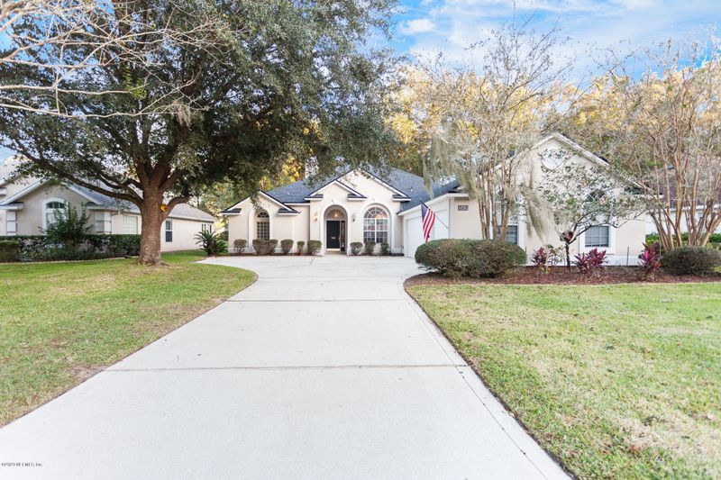 749 Westminster Dr, Orange Park, FL 32073