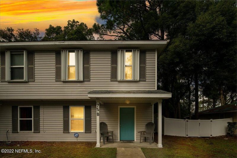 75 Simmons Rd #B, Atlantic Beach, FL 32233