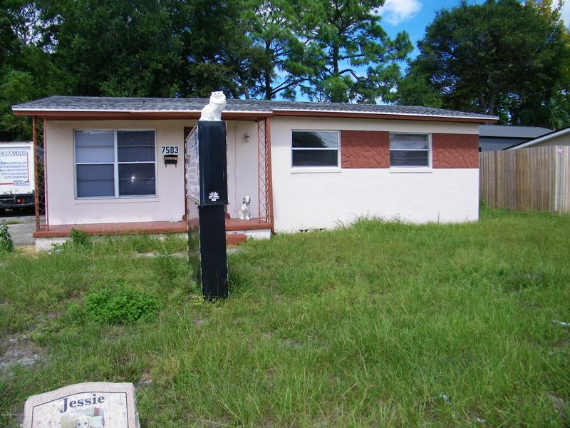 7503 Merrill Rd, Jacksonville, FL 32277
