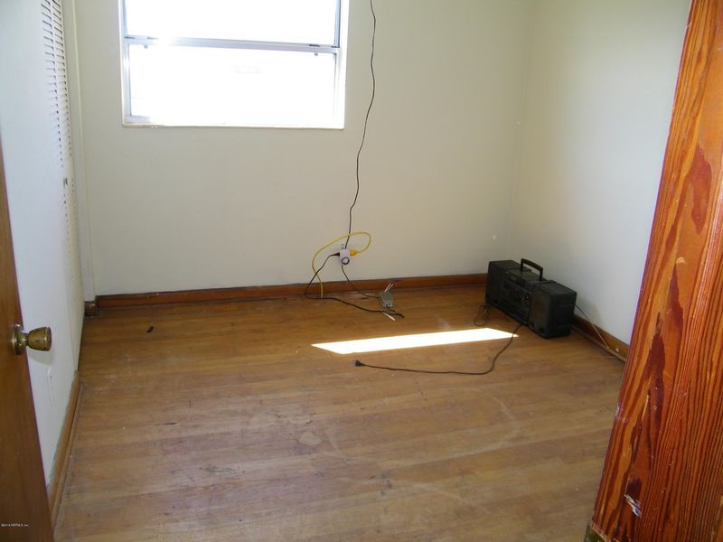 7503 Merrill Rd, Jacksonville, FL 32277
