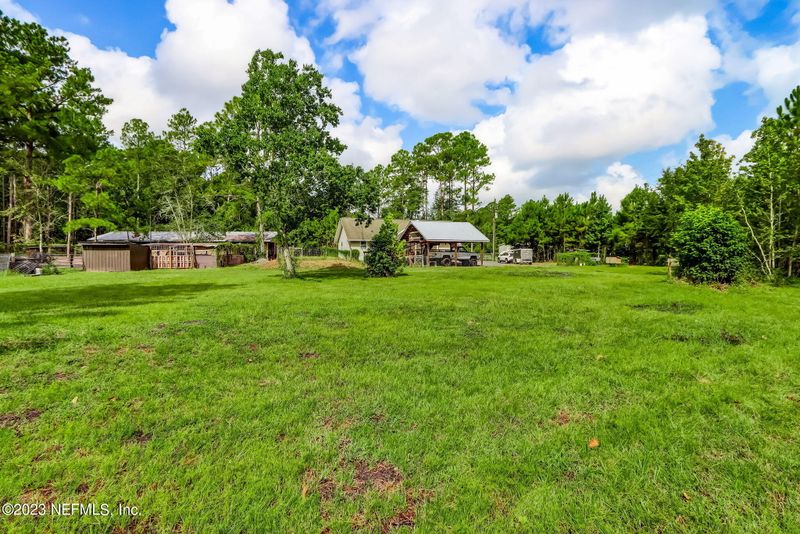 7507 Horseshoe Cir, Bryceville, FL 32009