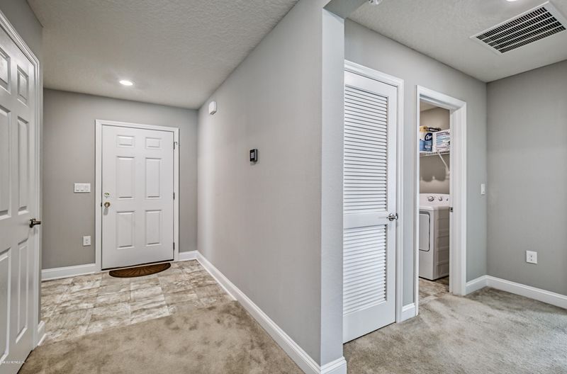 7513 Sunnydale Ln, Jacksonville, FL 32256