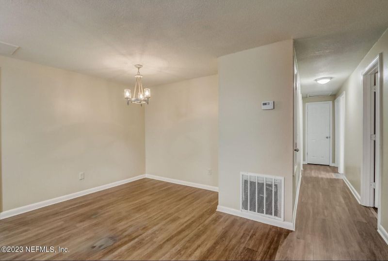 7517 Melvin Rd, Jacksonville, FL 32210