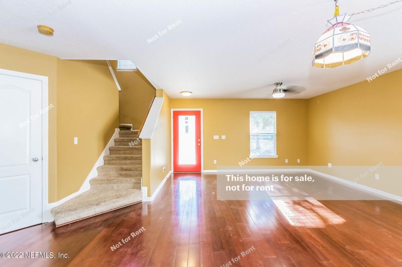 7519 Hawks Cliff Dr, Jacksonville, FL 32222