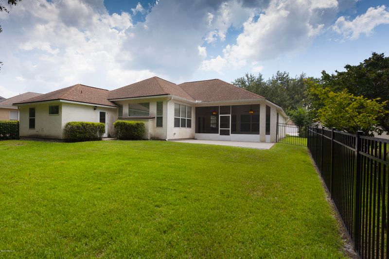 752 Westminster Dr, Orange Park, FL 32073