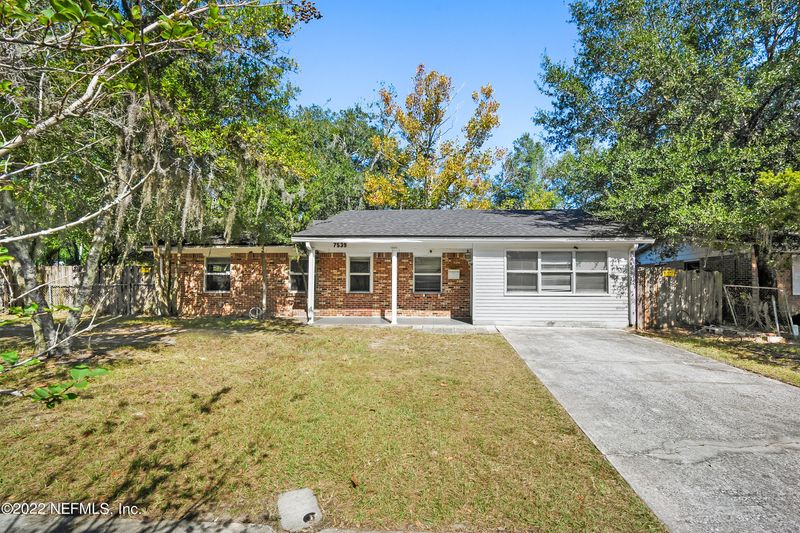7539 Wheat Rd, Jacksonville, FL 32244