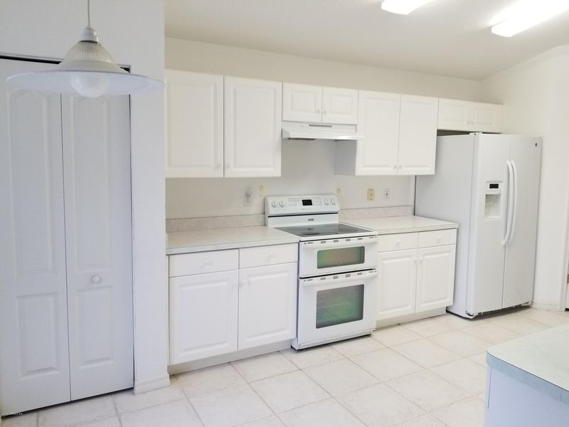 756 Captains Dr, St Augustine, FL 32080