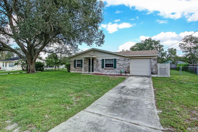 7563 Collins Ct, Jacksonville, FL 32244