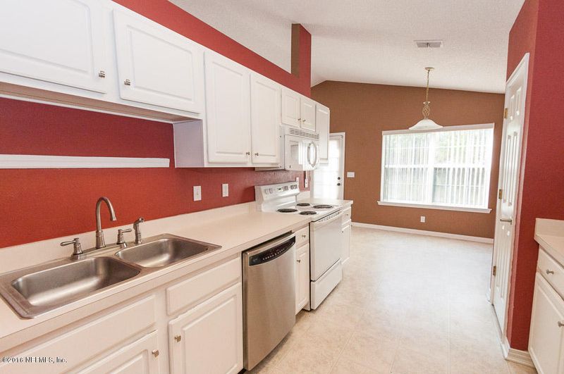 7564 Cliff Cottage Dr, Jacksonville, FL 32244