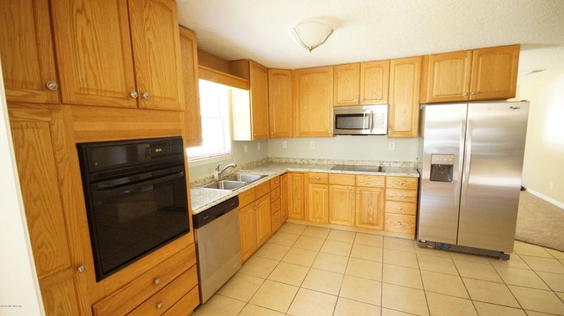 7605 Falcon St, Jacksonville, FL 32244