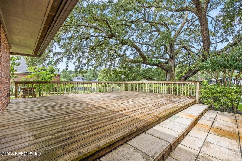 7610 Hollyridge Rd, Jacksonville, FL 32256