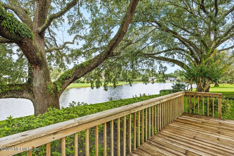 7610 Hollyridge Rd, Jacksonville, FL 32256