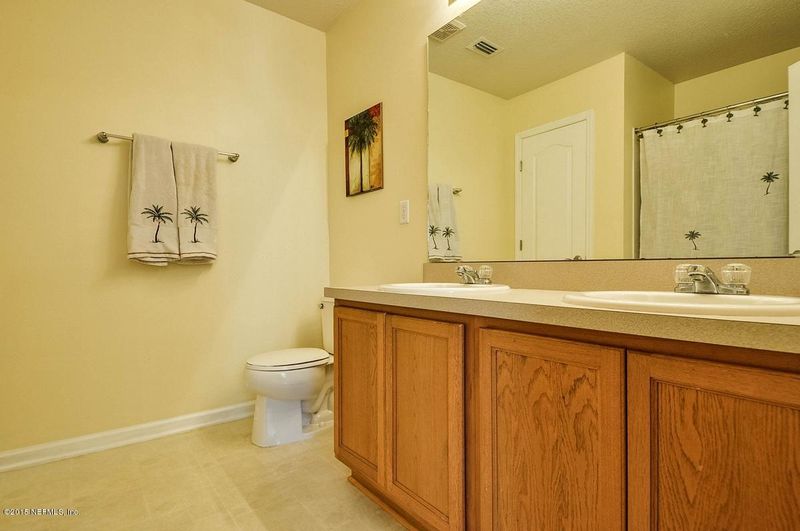 76117 Deerwood Dr, Yulee, FL 32097