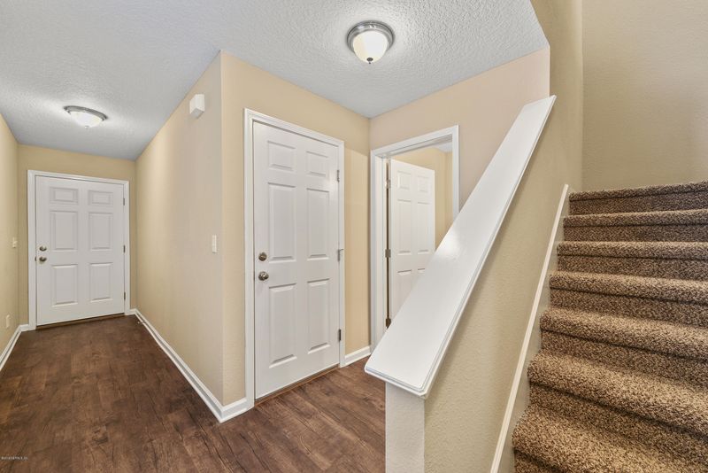 7612 Free Ave, Jacksonville, FL 32211