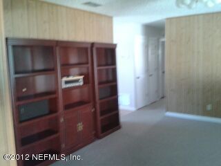 7619 Rolling Hills Dr, Jacksonville, FL 32221