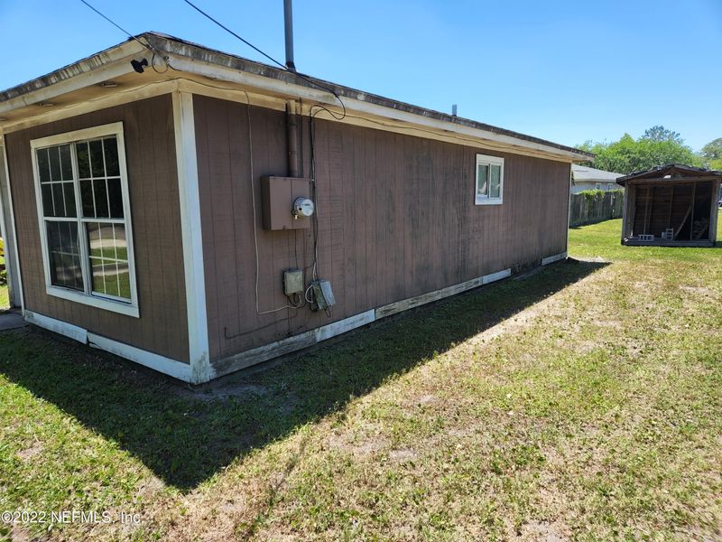 7640 Bronson Ln, Jacksonville, FL 32219