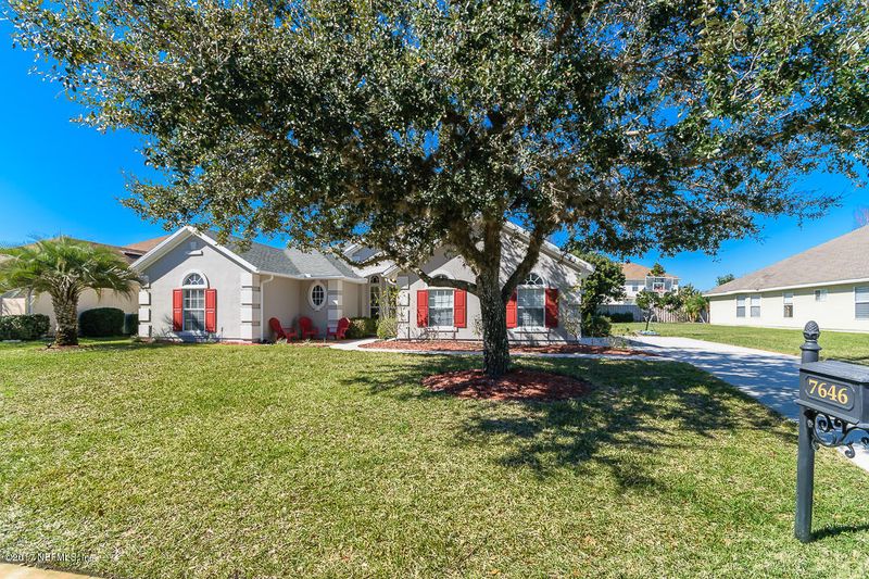 7646 Crosstree Ln, Jacksonville, FL 32256