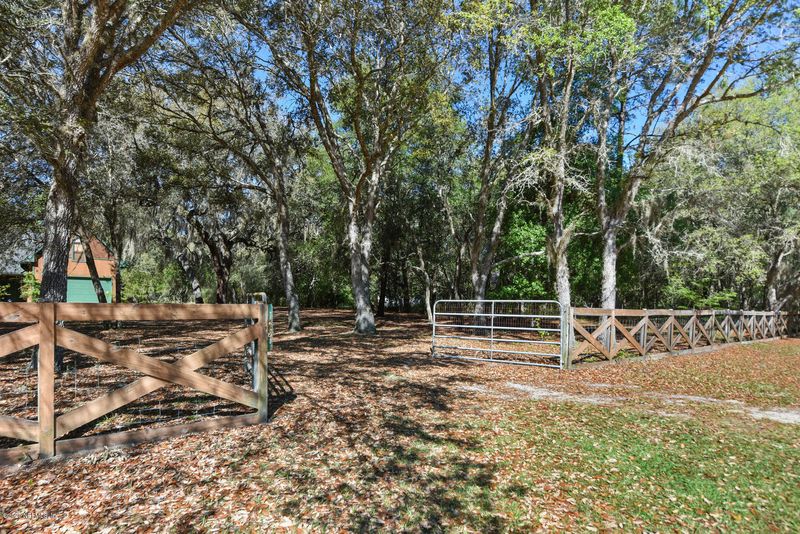7668 Kings Cy, Keystone Heights, FL 32656
