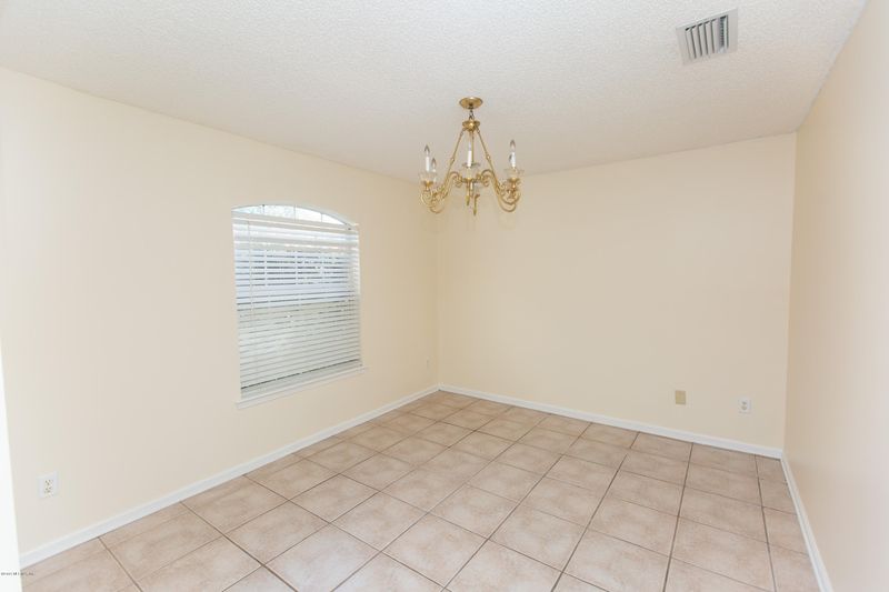 7694 Arancio Dr, Jacksonville, FL 32244