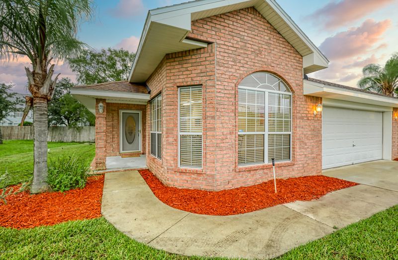 7699 Vandalay Dr, Jacksonville, FL 32244