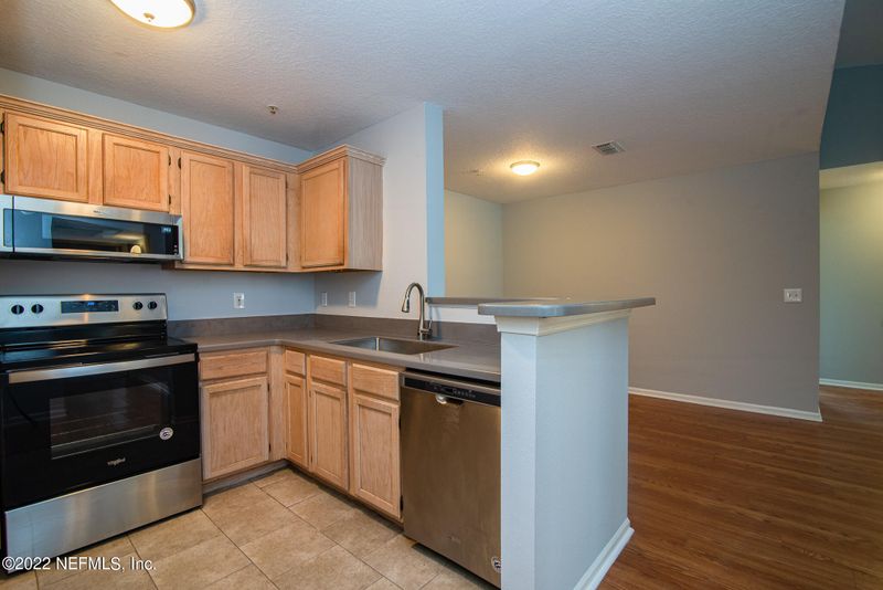 7701 Timberlin Park Blvd #332, Jacksonville, FL 32256