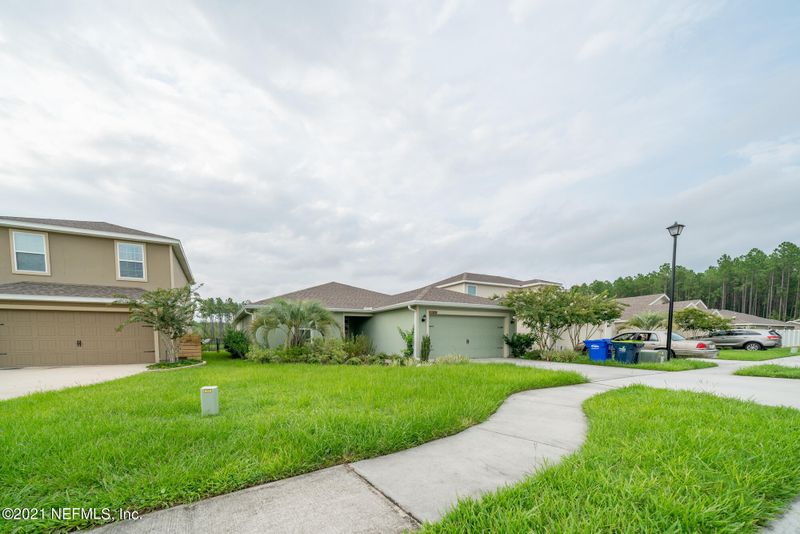 77020 Hardwood Ct, Yulee, FL 32097