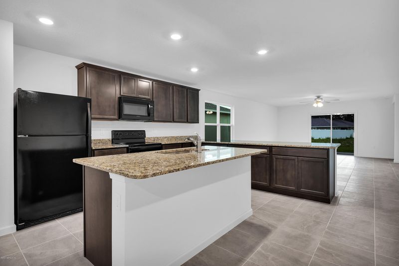 77022 Crosscut Way, Yulee, FL 32097