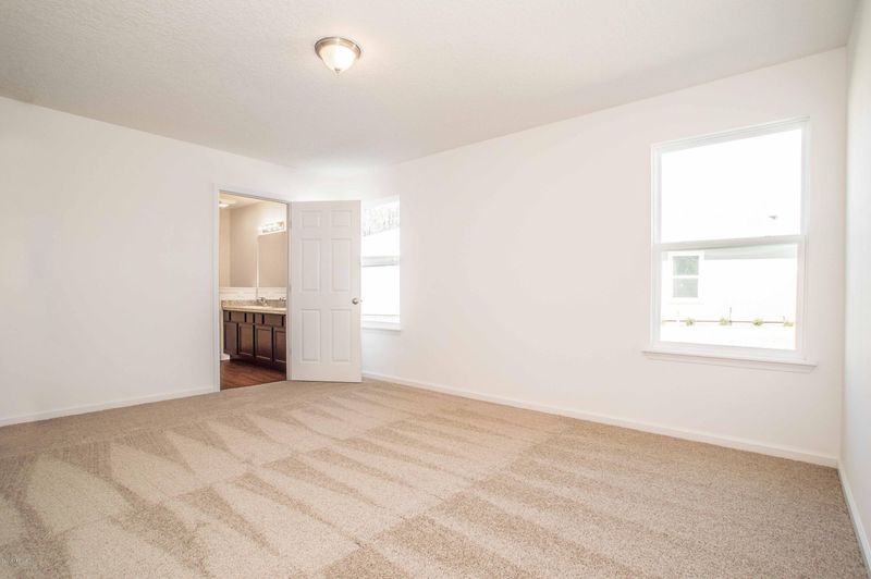 77023 Hardwood Ct, Yulee, FL 32097