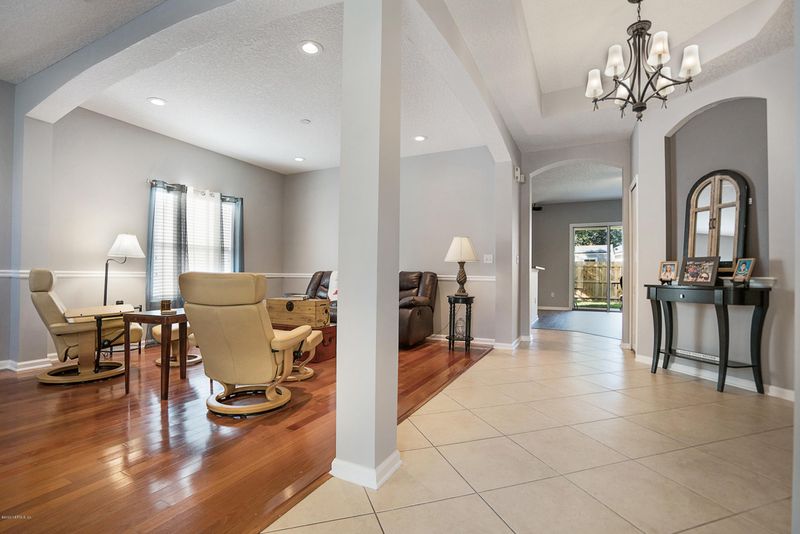 771 Wakemont Dr, Orange Park, FL 32065
