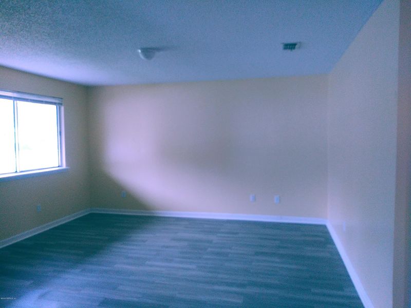 7714 Mccowan Dr, Jacksonville, FL 32244