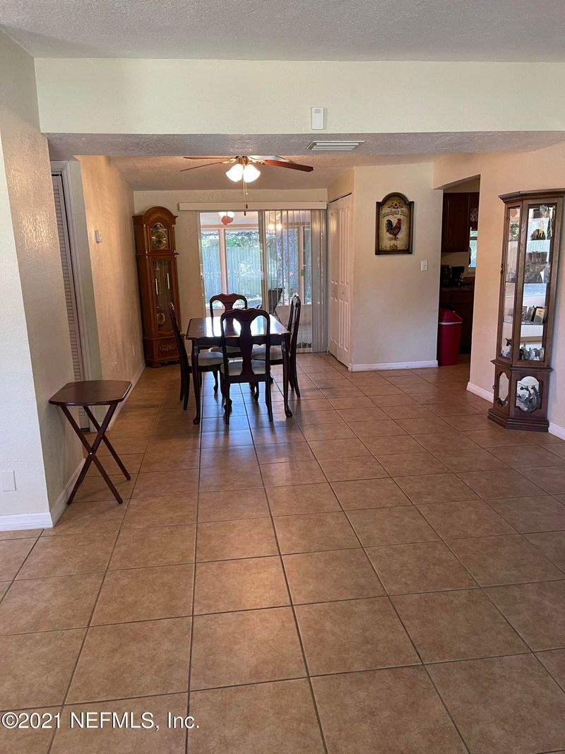 7716 Monetta Dr, Jacksonville, FL 32277