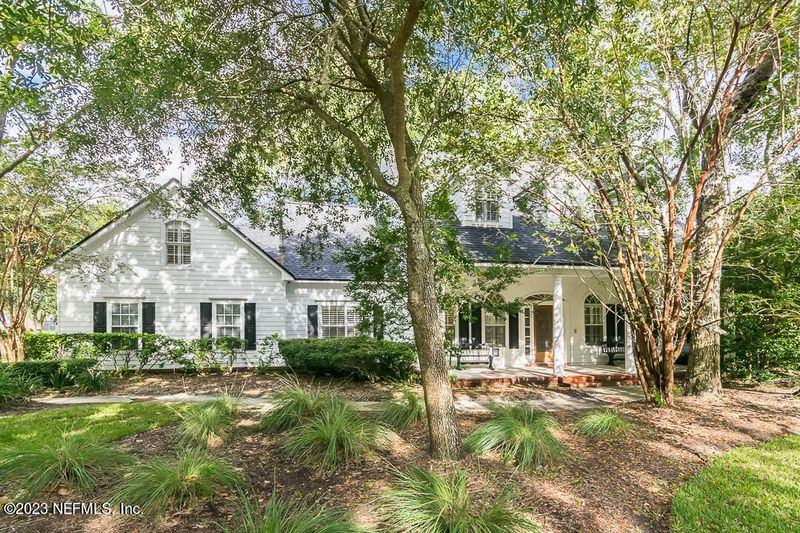 772 Queens Harbor Blvd, Jacksonville, FL 32225