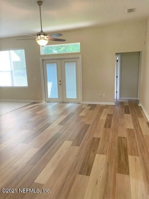 772 Rock Bay Dr, Jacksonville, FL 32218