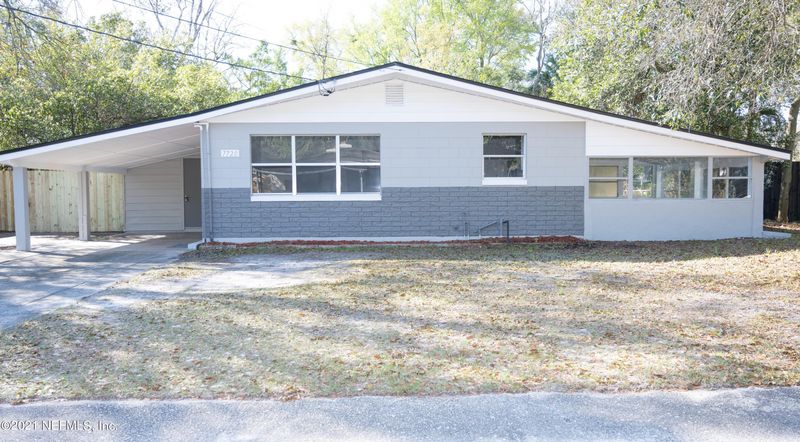 7720 Lazeau Dr, Jacksonville, FL 32211