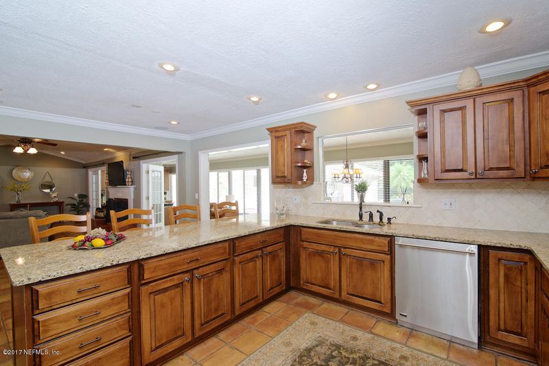 7721 Hunters Grove Rd, Jacksonville, FL 32256