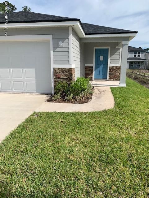 7729 Courage Ct, Jacksonville, FL 32210