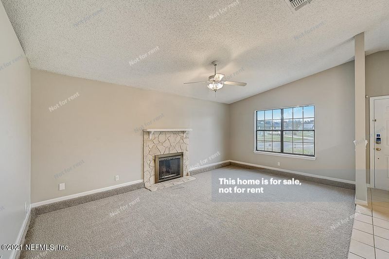 7769 Pepper Cir W, Jacksonville, FL 32244