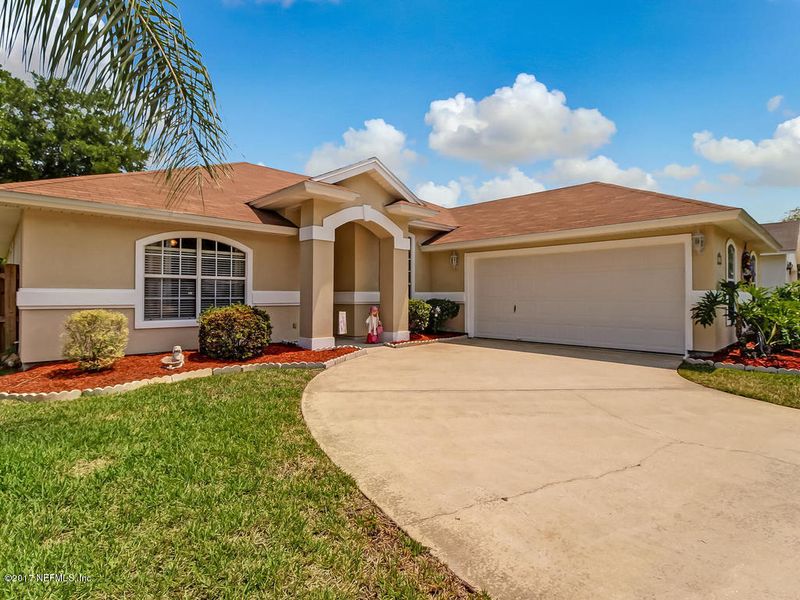 777 Harbor Winds Dr, Jacksonville, FL 32225