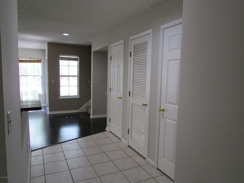 7776 Coatbridge Ln S, Jacksonville, FL 32244