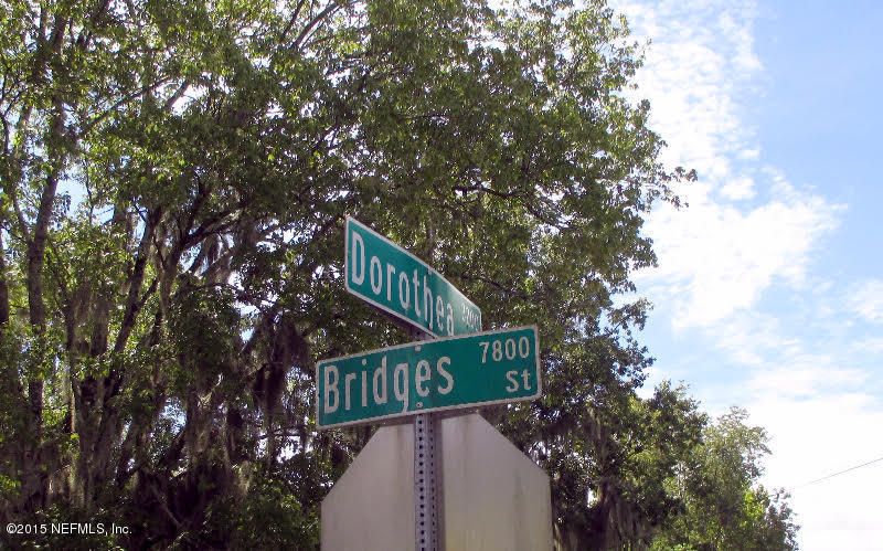 7780 Bridges St, Jacksonville, FL 32216