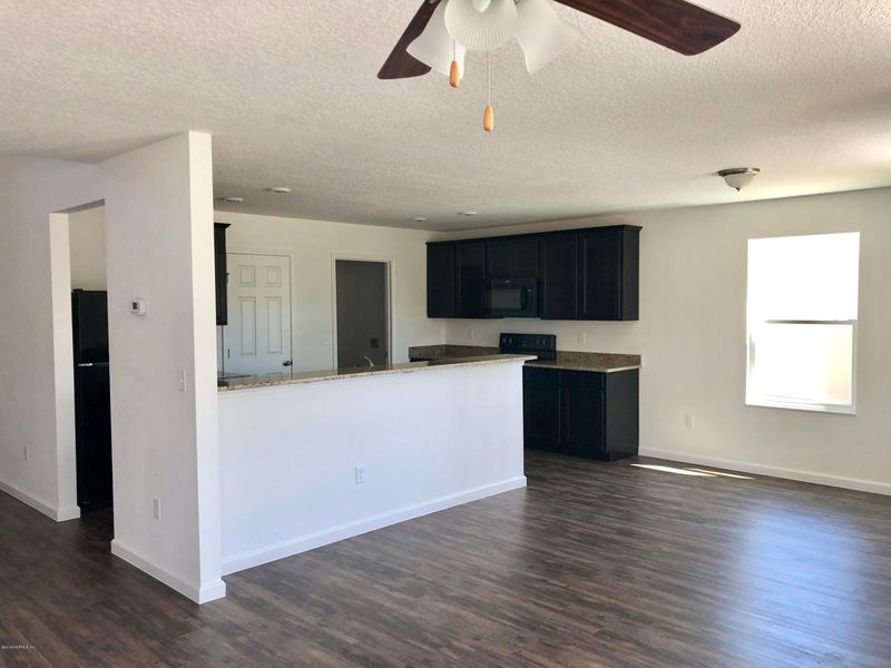 77803 Pine Saw Ct, Yulee, FL 32097