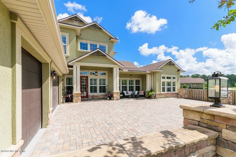 7791 Collins Grove Rd, Jacksonville, FL 32256